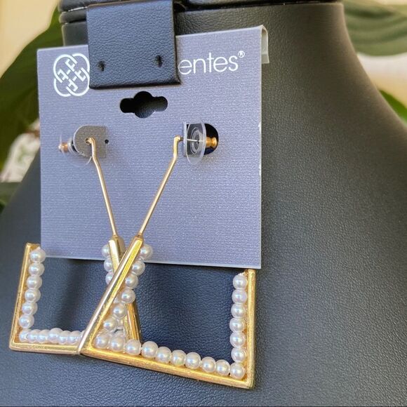 Gold/Pearl Open Triangle Daisy Fuentes Fashion Earrings $16ea / 3 for $25 - Picture 1 of 8